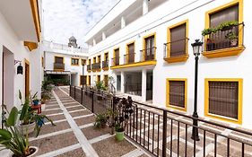 Casa San Lucas - Corazón del Casco Histórico con piscina y parking